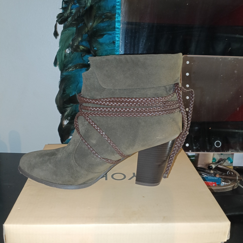 Stylish Olive Green Suede Ankle Boots